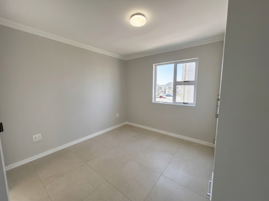 To Let 3 Bedroom Property for Rent in Sunningdale Western Cape